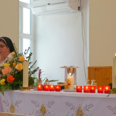 23 august: Ploscuţeni: Liturghie de mulţumire pentru vocaţii