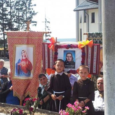 30 august: Nisiporeşti: Celebrare euharistică şi procesiune la mormântul Slujitoarei lui Dumnezeu Veronica Antal