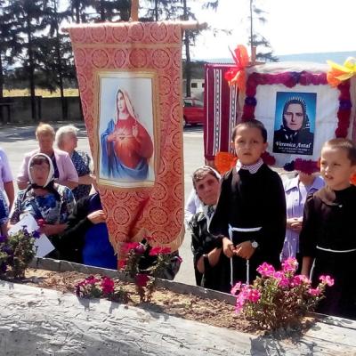 30 august: Nisiporeşti: Celebrare euharistică şi procesiune la mormântul Slujitoarei lui Dumnezeu Veronica Antal