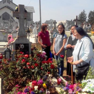 30 august: Nisiporeşti: Celebrare euharistică şi procesiune la mormântul Slujitoarei lui Dumnezeu Veronica Antal