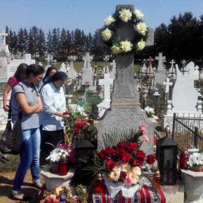 30 august: Nisiporeşti: Celebrare euharistică şi procesiune la mormântul Slujitoarei lui Dumnezeu Veronica Antal