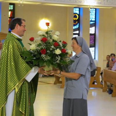 6 septembrie: Iaşi: Liturghie de încheiere a mandatului părintelui paroh Iosif Dorcu
