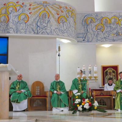 6 septembrie: Iaşi: Liturghie de încheiere a mandatului părintelui paroh Iosif Dorcu