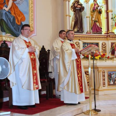 8 septembrie: Huşi - Corni: Sărbătoarea hramului, încununarea Săptămânii familiei