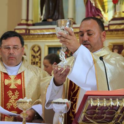 8 septembrie: Huşi - Corni: Sărbătoarea hramului, încununarea Săptămânii familiei
