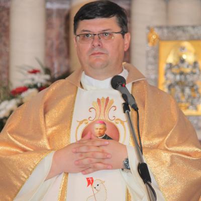 13 septembrie: Rădăuţi: Hramul Parohiei "Naşterea Sfintei Fecioare Maria"