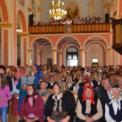 13 septembrie: Luizi-Călugăra: Hram şi "Zilele familiei"
