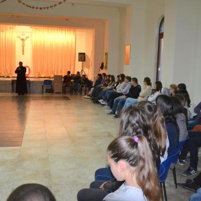13 septembrie: Luizi-Călugăra: Hram şi "Zilele familiei"