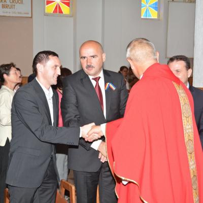 13 septembrie: Bacău: Hramul comunităţii "Înălţarea Sfintei Cruci"