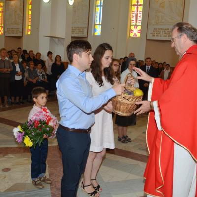 13 septembrie: Bacău: Hramul comunităţii "Înălţarea Sfintei Cruci"