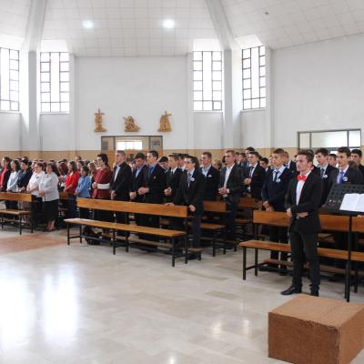 14 septembrie: Roman: Deschiderea anului şcolar 2015-2016 la Liceul Teologic Romano-Catolic "Sfântul Francisc de Assisi"
