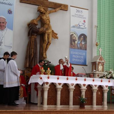 14 septembrie: Roman: Deschiderea anului şcolar 2015-2016 la Liceul Teologic Romano-Catolic "Sfântul Francisc de Assisi"