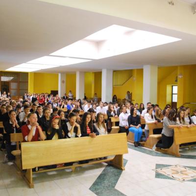 14 septembrie: Oneşti: Deschiderea anului şcolar 2015-2016 la Liceul Teologic "Fericitul Ieremia"