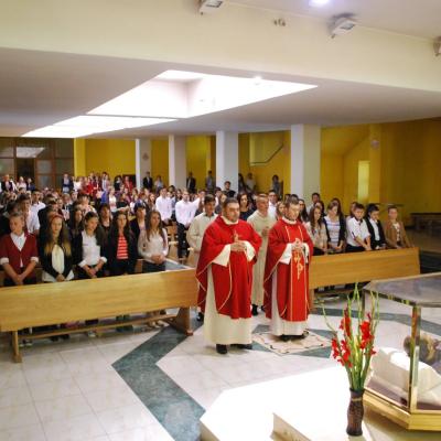 14 septembrie: Oneşti: Deschiderea anului şcolar 2015-2016 la Liceul Teologic "Fericitul Ieremia"