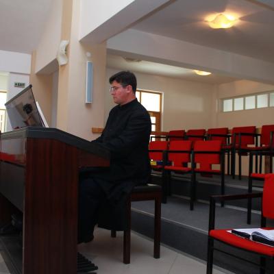 14 septembrie: Deschiderea solemnă a anului şcolar 2015-2016 la Seminarul din Bacău