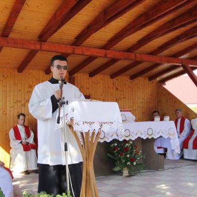 14 septembrie: Ploscuţeni: Hramul comunităţii