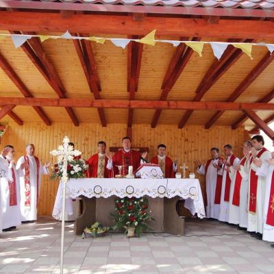 14 septembrie: Ploscuţeni: Hramul comunităţii