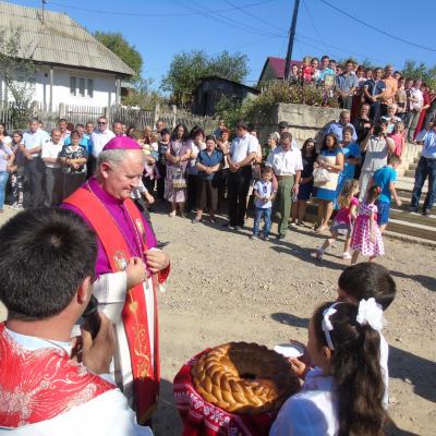 20 septembrie: Floreşti: Coboară din ceruri, o, Duhule Sfinte!