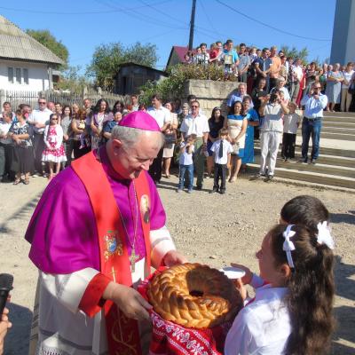 20 septembrie: Floreşti: Coboară din ceruri, o, Duhule Sfinte!