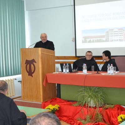 1 octombrie: Roman: Institutul Teologic Franciscan din Roman: 25 de ani în slujba formării. Simpozion aniversar