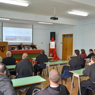 1 octombrie: Roman: Institutul Teologic Franciscan din Roman: 25 de ani în slujba formării. Simpozion aniversar