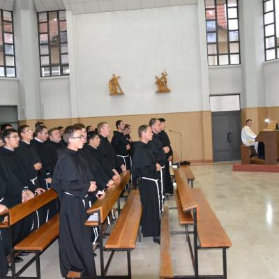1 octombrie: Roman: Institutul Teologic Franciscan din Roman: 25 de ani în slujba formării. Simpozion aniversar