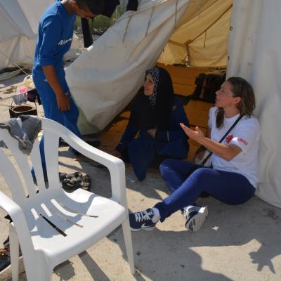 2 octombrie: Caritas România alături de refugiaţi în Grecia