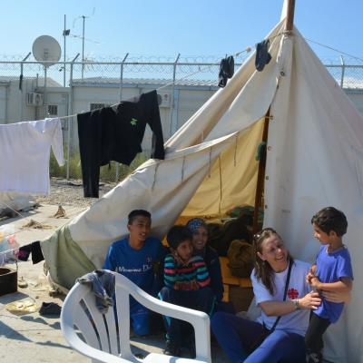 2 octombrie: Caritas România alături de refugiaţi în Grecia