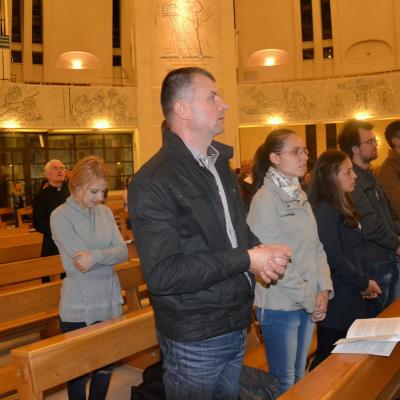 3 octombrie: Iaşi: Priveghere de rugăciune pentru Sinodul familiilor