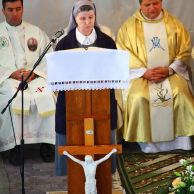 4 octombrie: Bacău-Izvoare: Hramul comunităţii
