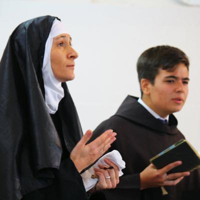 4 octombrie: Bacău-Izvoare: Hramul comunităţii