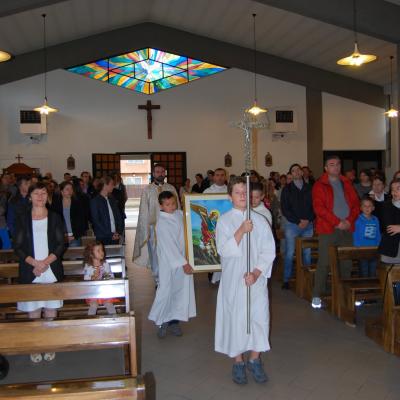 4 octombrie: Ladispoli: Comunitatea catolică românească îşi sărbătoreşte sfinţii arhangheli