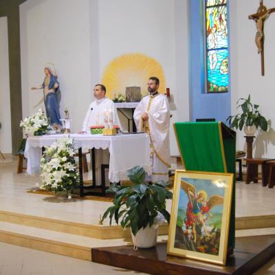 4 octombrie: Ladispoli: Comunitatea catolică românească îşi sărbătoreşte sfinţii arhangheli
