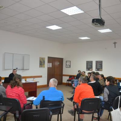 9-11 octombrie: Cluj: "Familia, laboratorul iubirii". Exerciţii spirituale pentru familii