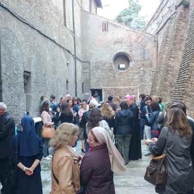 11 octombrie: Roma: PS Petru Gherghel la comunitatea romano-catolică română din San Vitale