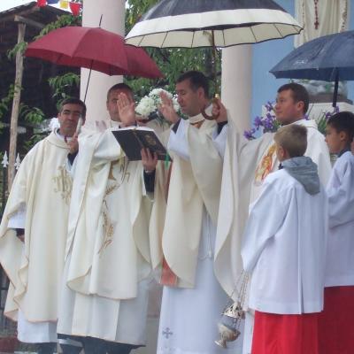 11 octombrie: Călugăreni: Hram şi sfinţire grotă în filiala Roşiori