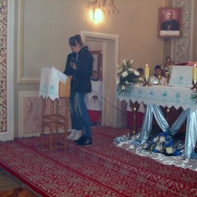 11 octombrie: Călugăreni: Hram şi sfinţire grotă în filiala Roşiori
