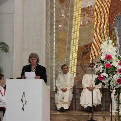 12 octombrie: Zaragoza (Spania): Ofranda de flori adusă Maicii Domnului de Pilar