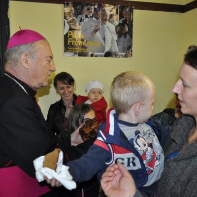 18 octombrie: Cesano: PS Petru Gherghel în vizită la comunitatea catolică română