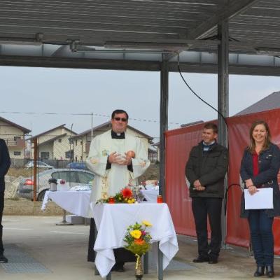 18 octombrie: Iaşi (Caritas): Lansarea structurii sociale CAR WASH - spălătorie de maşini şi covoare de tip self-service