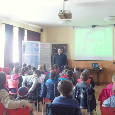 23-25 octombrie: Buruieneşti: Ziua Recoltei - zi de recunoştinţă