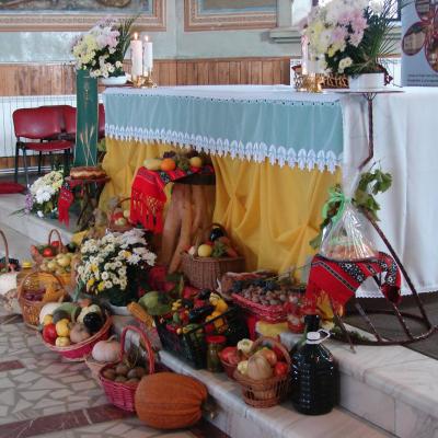 23-25 octombrie: Buruieneşti: Ziua Recoltei - zi de recunoştinţă