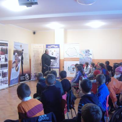 23-25 octombrie: Buruieneşti: Ziua Recoltei - zi de recunoştinţă