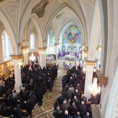 24 octombrie: Oituz: Funeraliile părintelui Mihai Vacaru. Foto: Cătălin Balint
