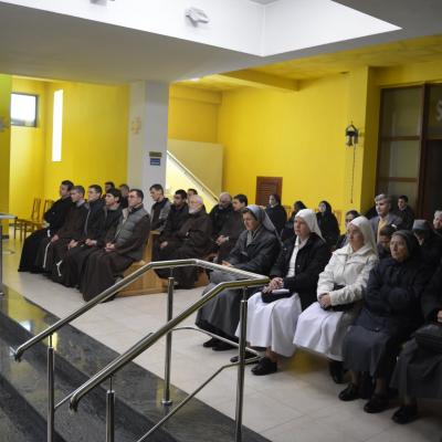 25 octombrie: Oneşti: Pelerinajul persoanelor consacrate la sanctuarul diecezan "Fericitul Ieremia"
