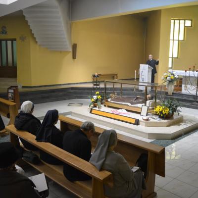 25 octombrie: Oneşti: Pelerinajul persoanelor consacrate la sanctuarul diecezan "Fericitul Ieremia"