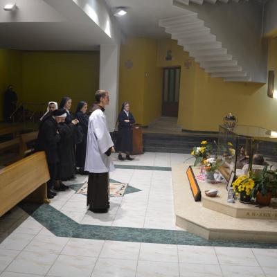 25 octombrie: Oneşti: Pelerinajul persoanelor consacrate la sanctuarul diecezan "Fericitul Ieremia"