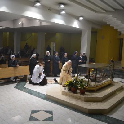 25 octombrie: Oneşti: Pelerinajul persoanelor consacrate la sanctuarul diecezan "Fericitul Ieremia"