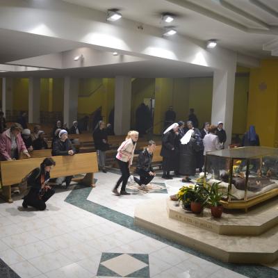 25 octombrie: Oneşti: Pelerinajul persoanelor consacrate la sanctuarul diecezan "Fericitul Ieremia"