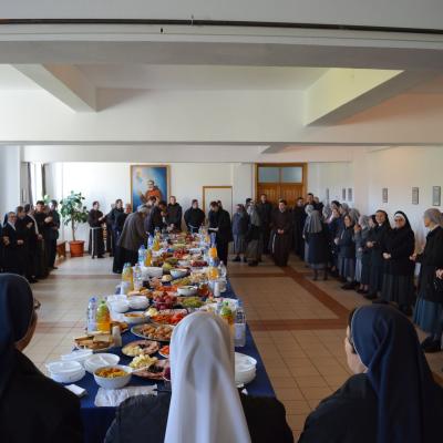 25 octombrie: Oneşti: Pelerinajul persoanelor consacrate la sanctuarul diecezan "Fericitul Ieremia"